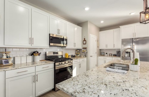 Buckeye Casa | This house is a 3 bedroom(s), 2 bathrooms, located in Buckeye, AZ.