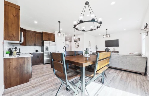 Ashton Casa | Yellowstone Gateway Retreat