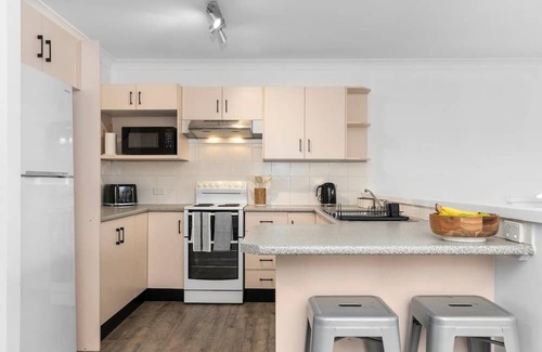Lake Macquarie City Council Casa | Family Getaway in Belmont