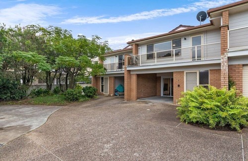 Lake Macquarie City Council Casa | Family Getaway in Belmont