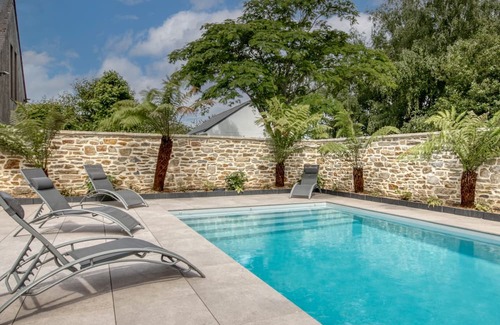 Ferel Casa | Le Logis de la Pierre Bleue - Maison climatisée avec piscine