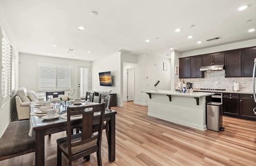 Chino Casa | Comfort & Style Home Near the Airport