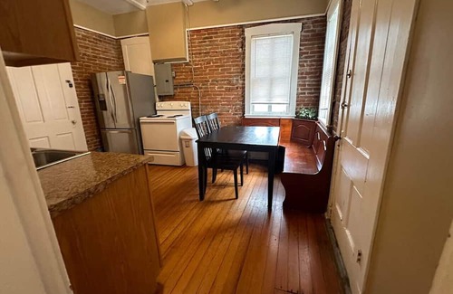 St. Charles Historic District Casa | Madison House 2 -Walk to Main St
