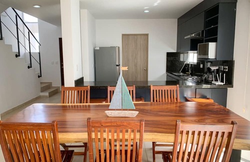 Cerritos Casa | House with its own pool-Almarena