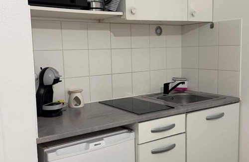 Villeneuve-la-Garenne Apartamento | Cosy studio 10min from Paris