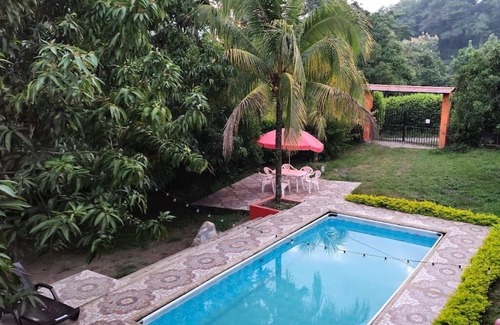 Villeta Cabina | La Ponderosa, a cabin in Villeta, Colombia. a private pool for corporate retreat