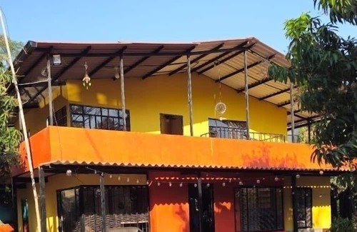 Villeta Cabina | La Ponderosa, a cabin in Villeta, Colombia. a private pool for corporate retreat