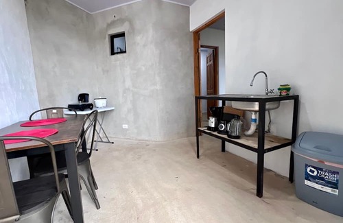 Jacó Apartamento | Gated Parking, 7min to beach, A/C Wi-FI