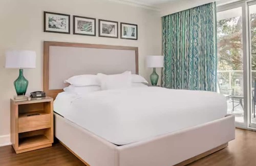 Hilton Head Island Complejo | Perfect Family Friendly Beach Stay-Ocean Oak Resort by Hilton-2 Bd. Oceanfront