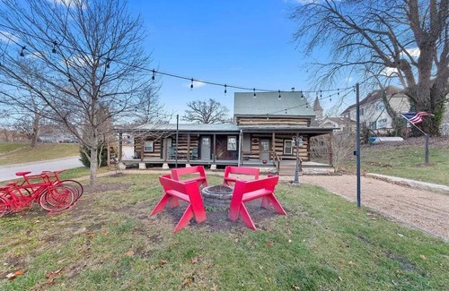 Augusta Cabina | Rustic Augusta Cabin by StayLage