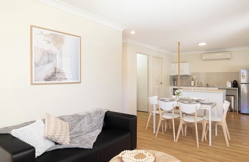 Acacia Ridge Apartamento | 3 Bdr Apt! Aircon! Undercover Parking! 12AS3
