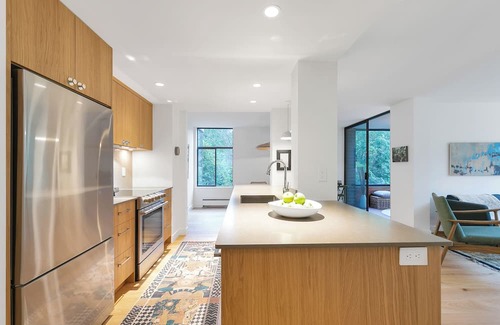 West Side Apartamento | D38 - Large 2 bedroom 2 bathroom