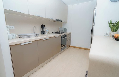 Tumba Vieja Apartamento | Luxury 2BR Oceanview, parking and balcony