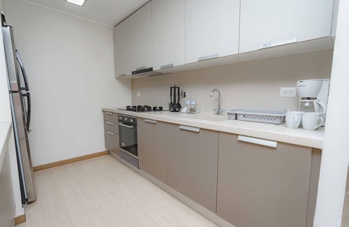 Tumba Vieja Apartamento | Luxury 2BR Cityview apt, parking and balcony