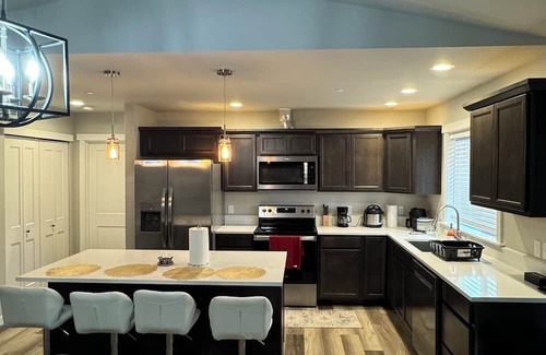 South End Casa | Cozy and private 3-bedroom house in pleasant Tacoma with WiFi