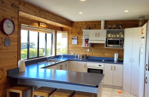 Whareroa Village Casa | Lake Taupo Holiday Home