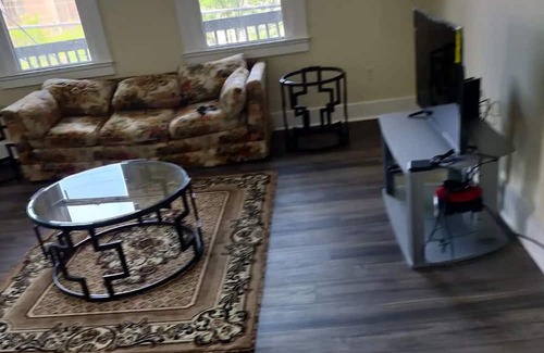 Cincinnati Apartamento | Modern corporate apartment in charming Cincinnati with AC, WiFi