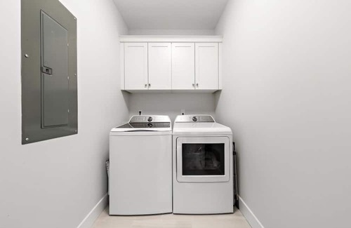 Beach Haven Casa | Modern Coastal Escape – New Construction, Family-Friendly, Walk to Beach