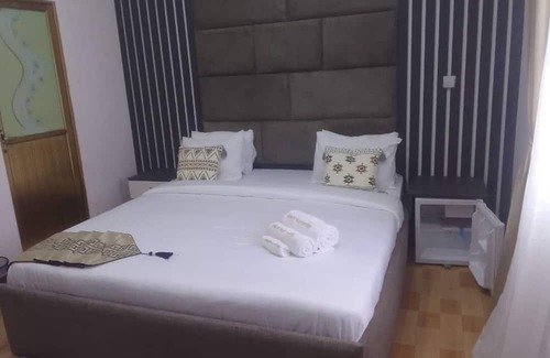 Yenagoa Apartamento | Chic 1-bedroom apartment with AC, WiFi in fabulous Yenagoa, city center Bayelsa