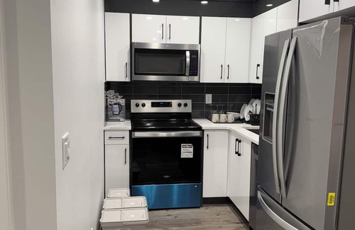 Sage Hill Casa | Cozy 2-Bedroom Short-Term stay in Calgary, AB. Canada.