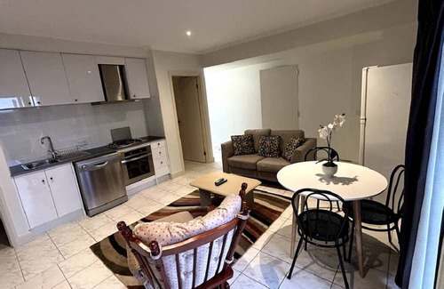 Highton Casa | Granny With Great View