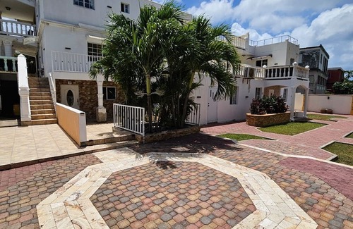Oranjestad Apartamento | Chic 1-bedroom apartment with AC, WiFi in fabulous Oranjestad