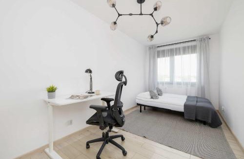 Pradnik Bialy Apartamento | 6th Floor Apartment in Cracow by Noclegi Renters