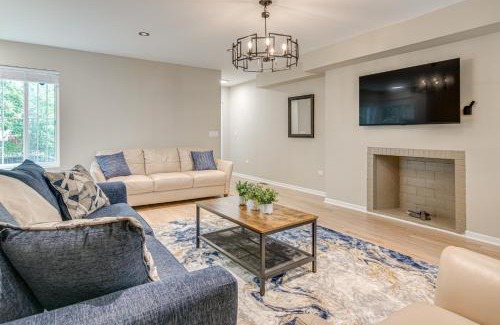 South Shore Casa | 2 Mi to South Shore Beach Urban Retreat with Yard