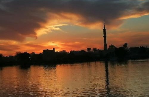 Cairo Alquiler De Eote | نايل كروز نايل سمارت MS River