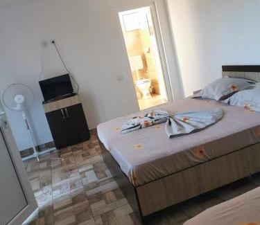 Costinesti Casa | Vila Strat