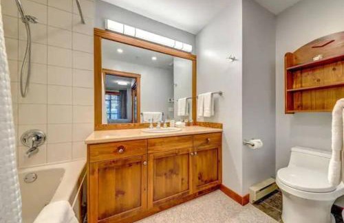 Nordic Estates Casa | Creekside 2 Bedroom With Incredible Mountain Views