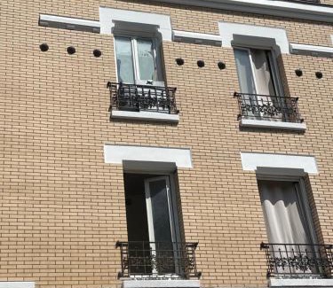 Bagnolet Hotel | Hôtel Le Pixi Angelus