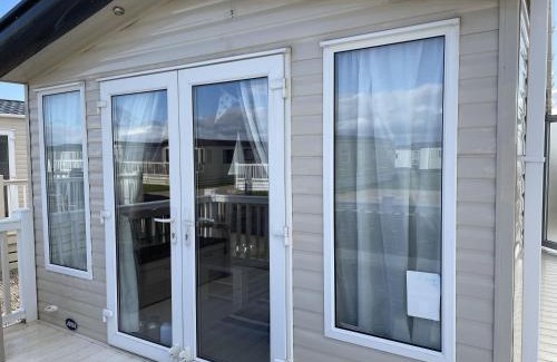 Lossiemouth Casa | Laineys Haven caravan at Silversands