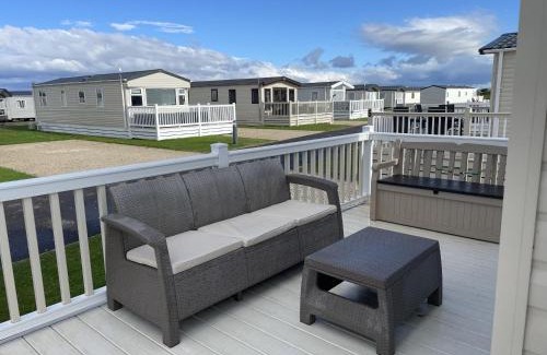Lossiemouth Casa | Laineys Haven caravan at Silversands
