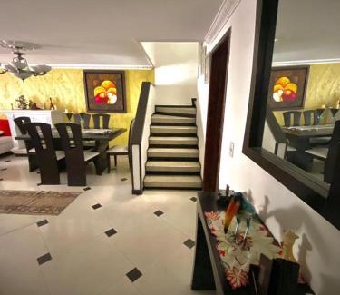 Kennedy Casa | Casa en Mandalay con oficina