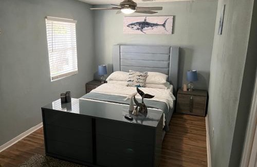 Palmetto Casa | Shark bedroom