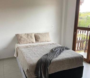 Curiti Apartamento | Casa F2 en Condominio Buragua