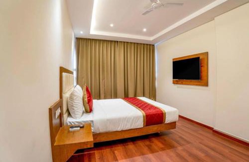 Vrindavan Casa | Hotel Olive Tree International by Krishiv Vrindavan - Best Location vrindavan- In-house Parking