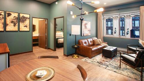 Downtown - Waterfront Apartamento | The Intrepid Rentals