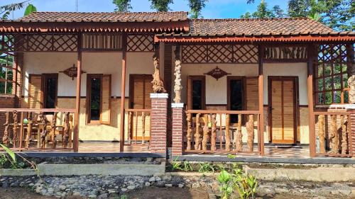 Banyuwangi Casa | Berliant Homestay