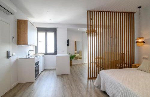 Fuentes de Andalucia Hotel | Antonella Suites