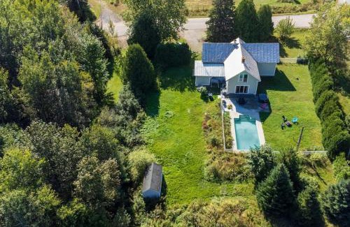 Sainte-Marcelline-de-Kildare Chalet De Esquí | Piscine Lac des Français Chalet Menoua