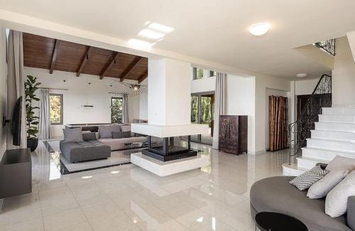Tria Monastiria Casa | Villa Heora 5 acres