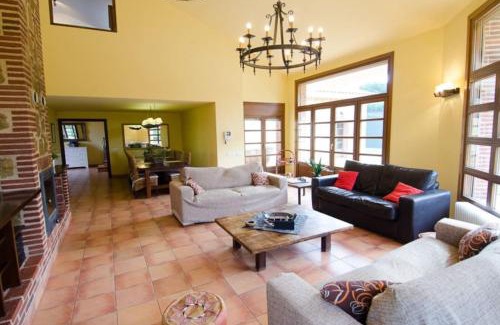 Sant Andreu de Llavaneres Chalet De Esquí | Villa Maresme