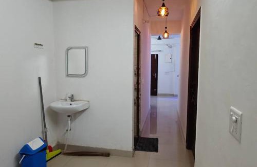 Bhiwandi Apartamento | Shivangan stays 2 bhk apartment in the holy city