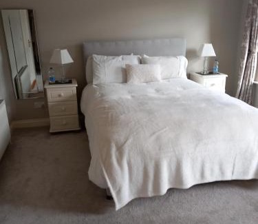 Glin Cama Y Desayuno | Clonoughter Heights