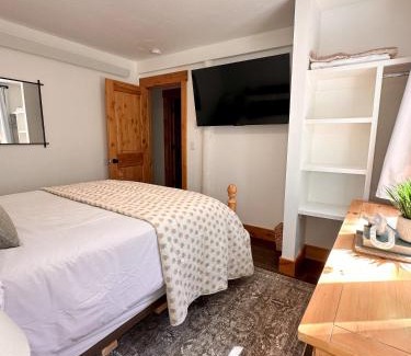 Island Park Casa | Private, Quiet 5 Bedroom Cabin nestled into the Forest