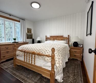 Island Park Casa | Private, Quiet 5 Bedroom Cabin nestled into the Forest