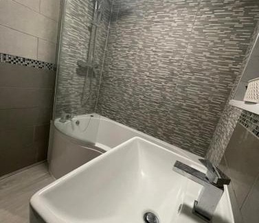 Bilston Casa | Lambah