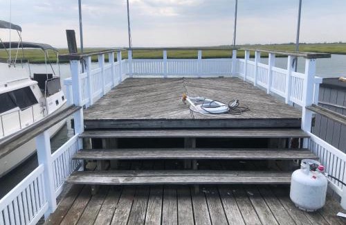 Seaford Cabina | Floating lodge